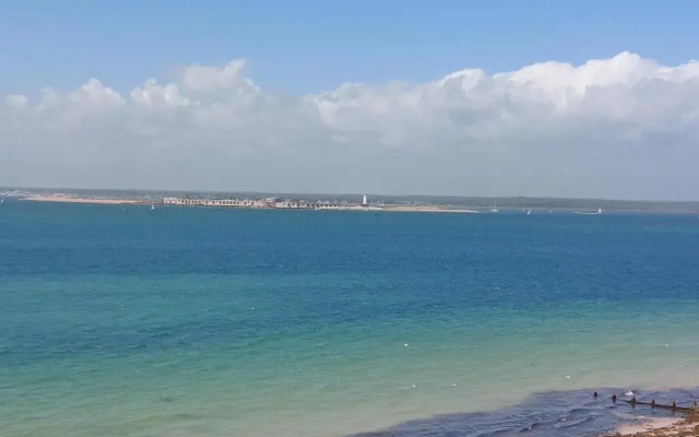 Sunny View, 87 Brambles Chine