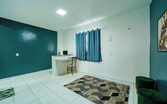 Flat com Wi-fi a Poucos Metros do Aeroporto