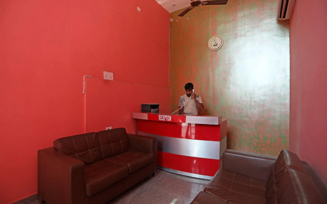 Shree Ram Palace By OYO Rooms