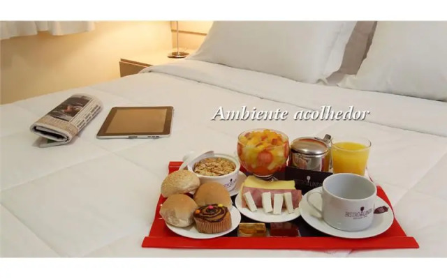 Bela Vista Service Residence