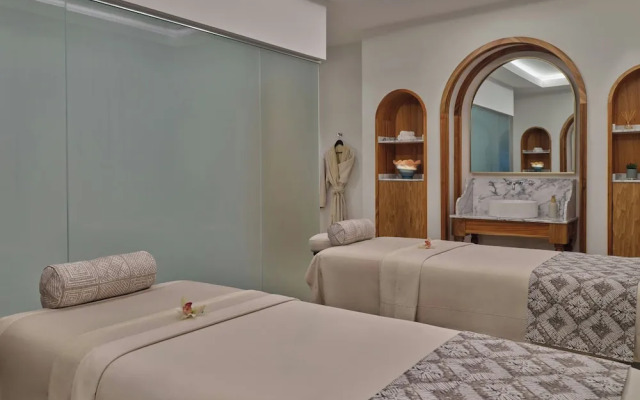 The St. Regis Aruba Resort