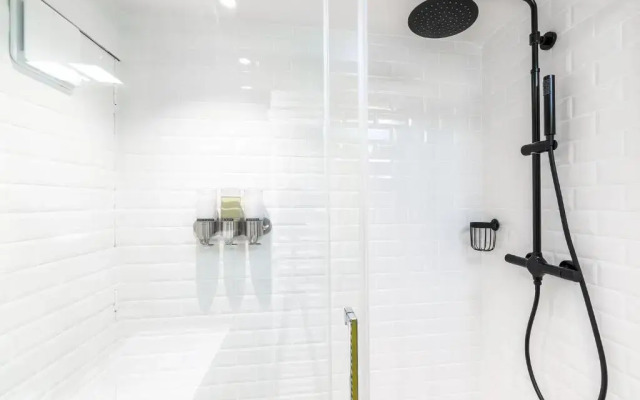 Exclusive Loft in Le Marais with AC