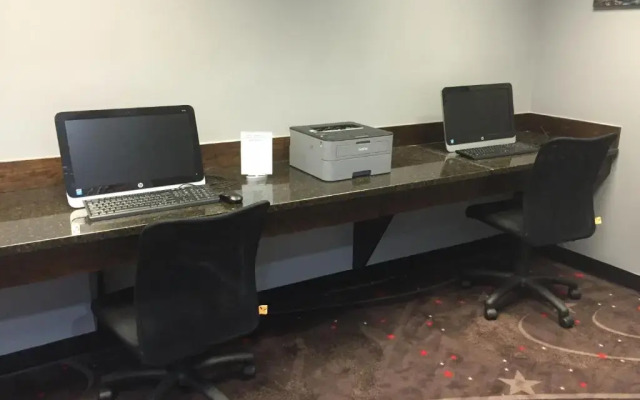 The Link Hotel on Sunrise