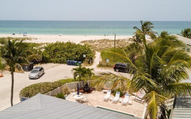 AM Beach Place Unit 3