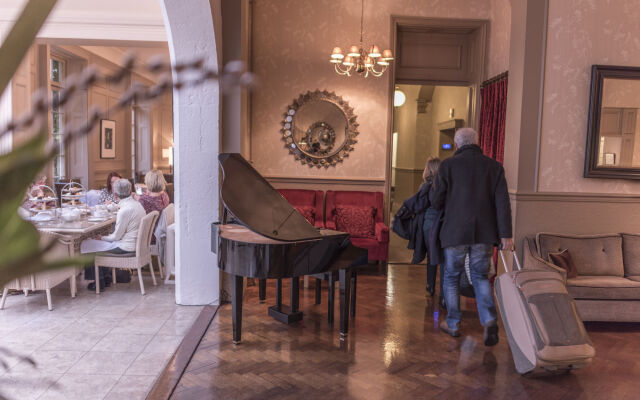 The Royal Hotel