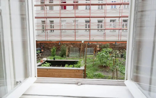 Designer Apartments - Near Danube