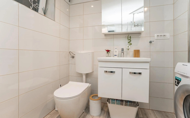 Studio Apartman Mirakul