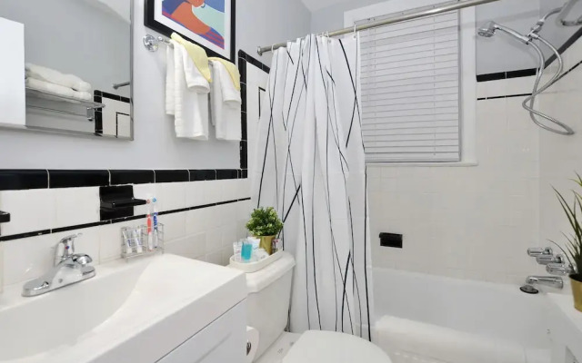 CH4 & CH8 - CapitolHill Fully Furnished Spacious 1BR