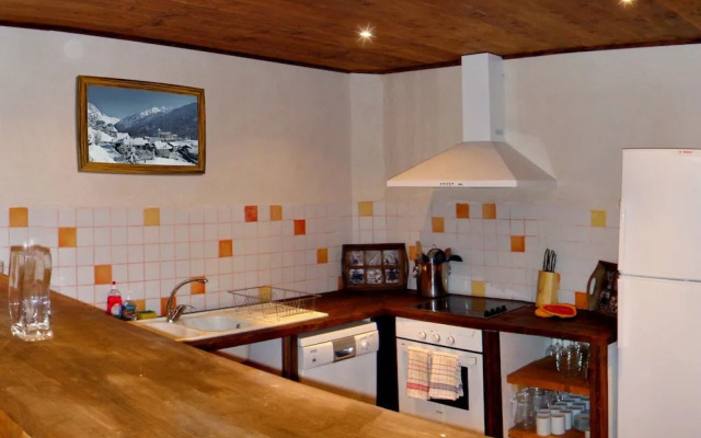 Luxury Flat With Sauna in the French Alps