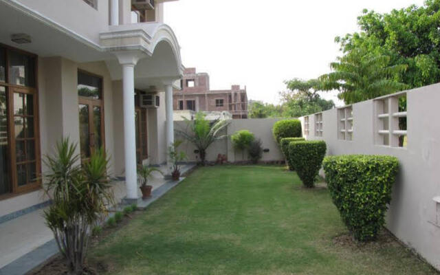 Absolute Guest House