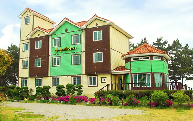 Taean Satbyeol Iyagi Pension