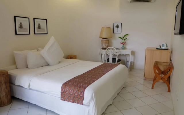 Cordova Reef Village Resort