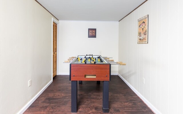 SmokyStays Private Pool Chalet