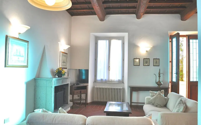 Villa Montecasciano - 8 Sleeps Private Garden