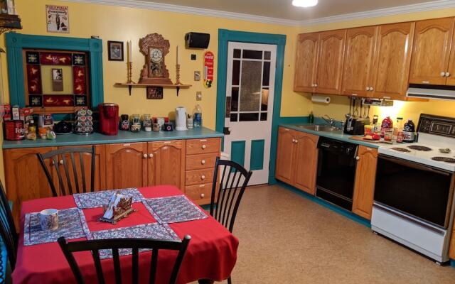 Gower Manor Historical Bed & Breakfast