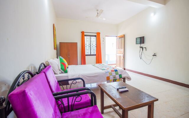 OYO 13211 Home Spacious Studio Morjim Beach