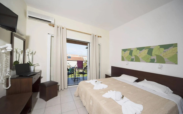 Metaxa Apartments