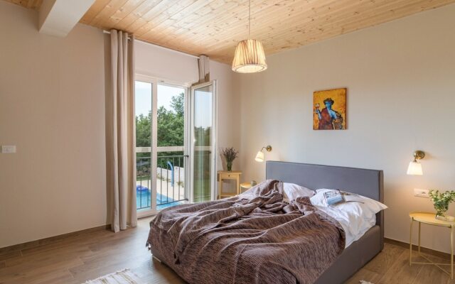 Luxurious Villa in Butkovici with Pool & Hot Tub