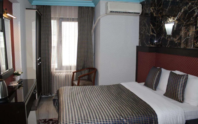 Hotel Falcon