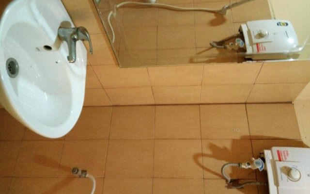 Lanta Ala Guest House