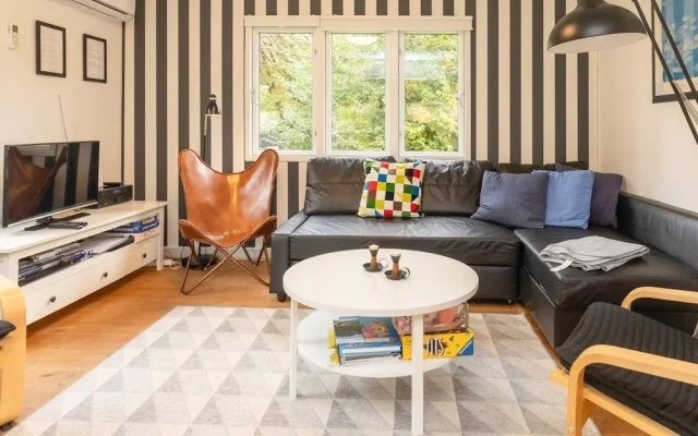 6 Person Holiday Home in Borup