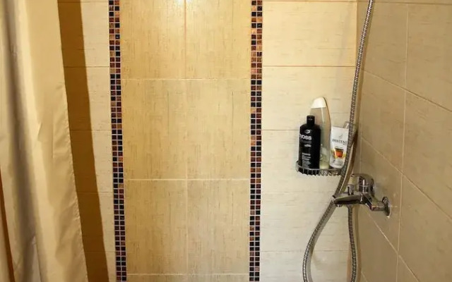 Comfartable 1 Bedroom Flat with Garden near Beach