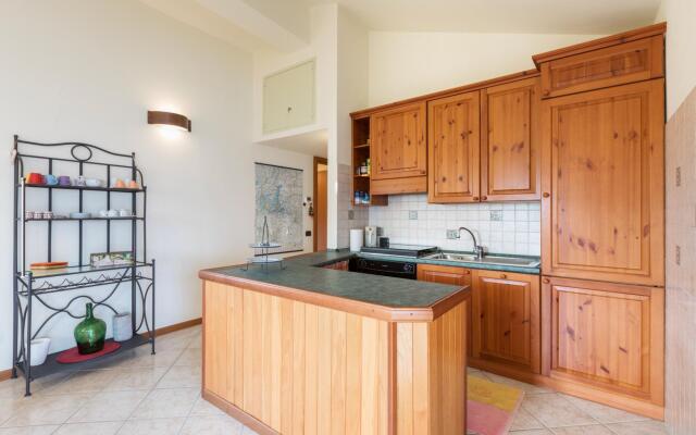 Civenna Lake View in Civenna