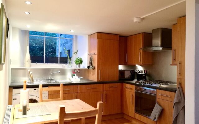 1 Bedroom Mezzanine Flat