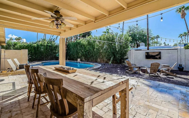 Scottsdale Adobe Home w/ Backyard Oasis!