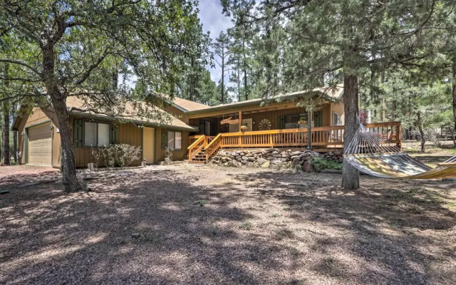 'hilda's Cabin' Mtn-view Retreat in Pine!