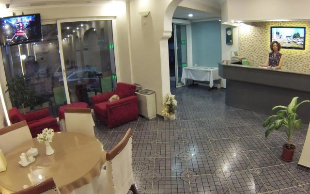 Anil Hotel