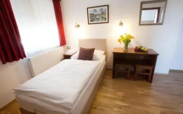 Alo Rooms Vrbinc BB Ljubljana