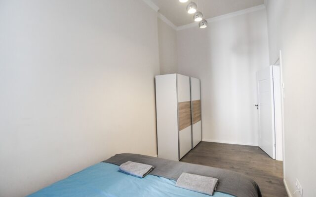 Pelicanstay next to Budapest Basillica
