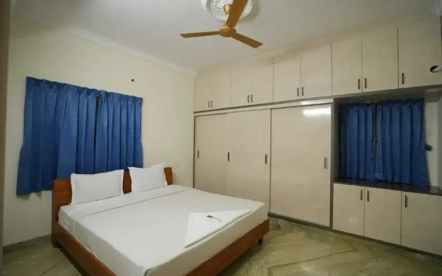 Trimukha homestay