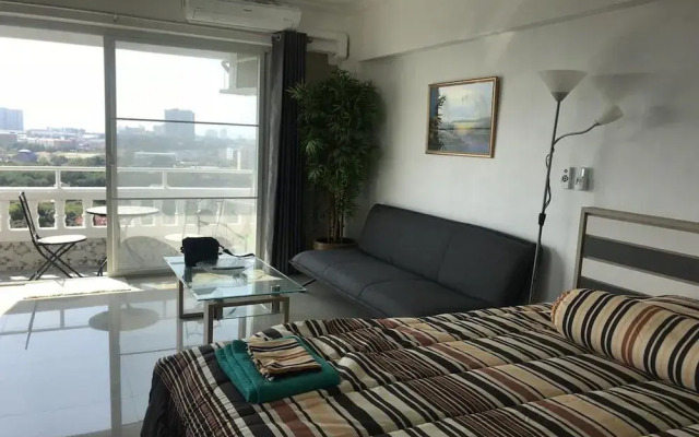 Grand View Condo by Zhang Shunzi