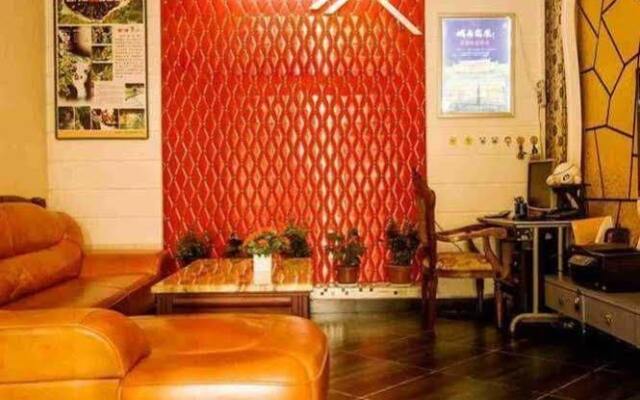 Shuangshuang Home Fenghuang Hongqiao Branch