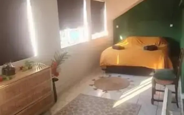 la maison couleur volcan
