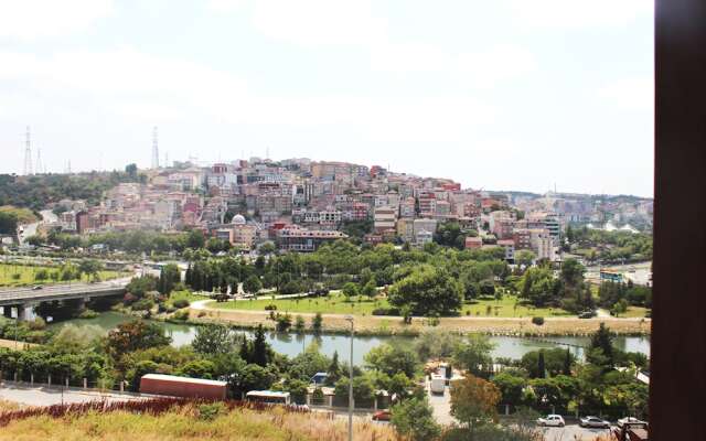 Mavi Halic Apartments