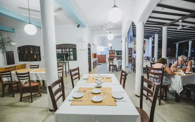 Sea view Hotel 02