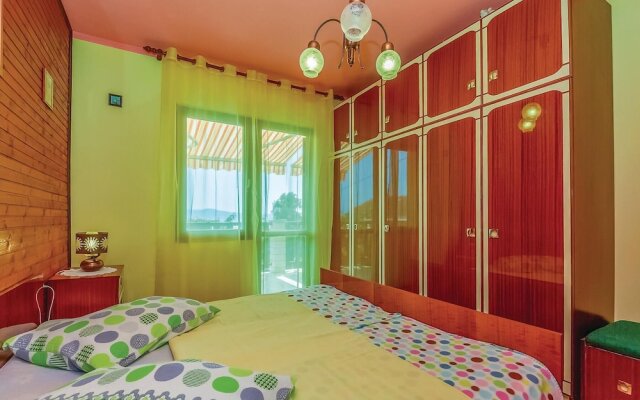 Beautiful Home in Crikvenica With Wifi and 3 Bedrooms