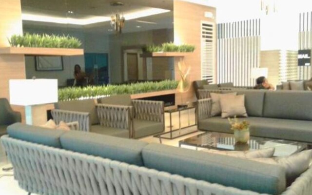 1br Suite Love Sm North Grass Residences