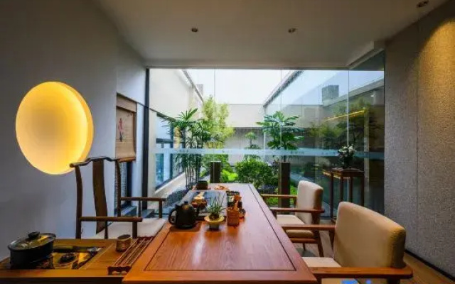 Yj Jiang Nan Hotel