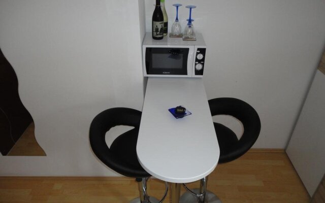 Rentcenter79_2