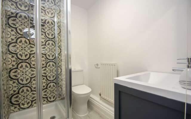 Marina Apartment Parking by Brighton Holiday Lets