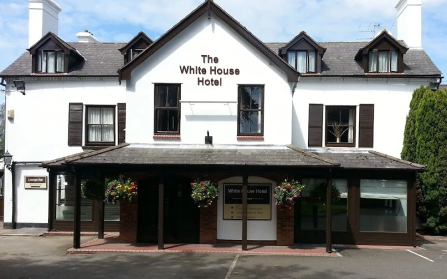 White House Hotel