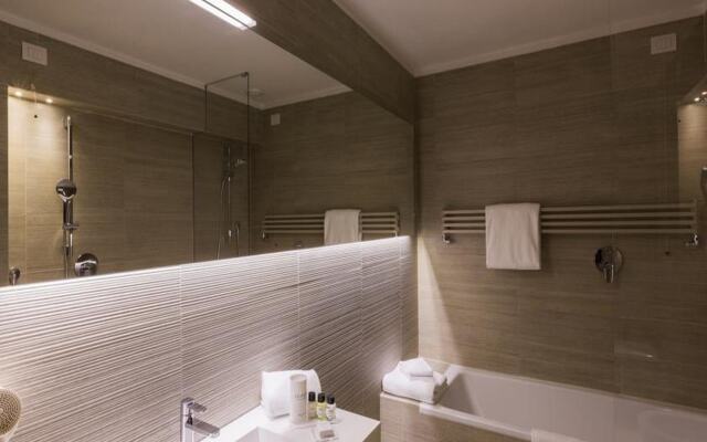 Glance Hotel In Florence