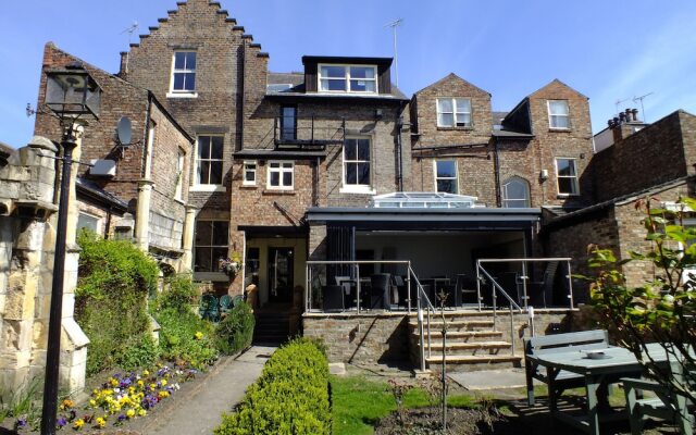 York Priory Guest House