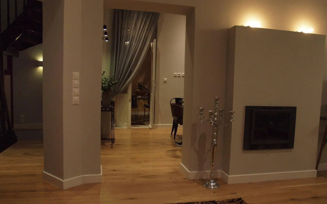 B Residence in Glyfada