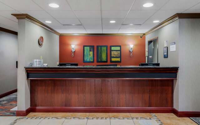 Best Western Cascade Inn & Suites