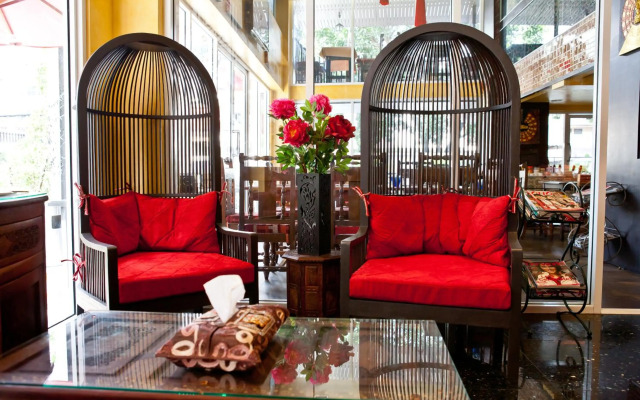 Sabai Sabai @ Sukhumvit Hotel